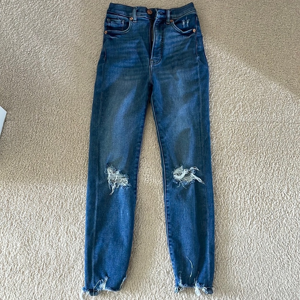Express high waisted straight ripped jeans size 00R